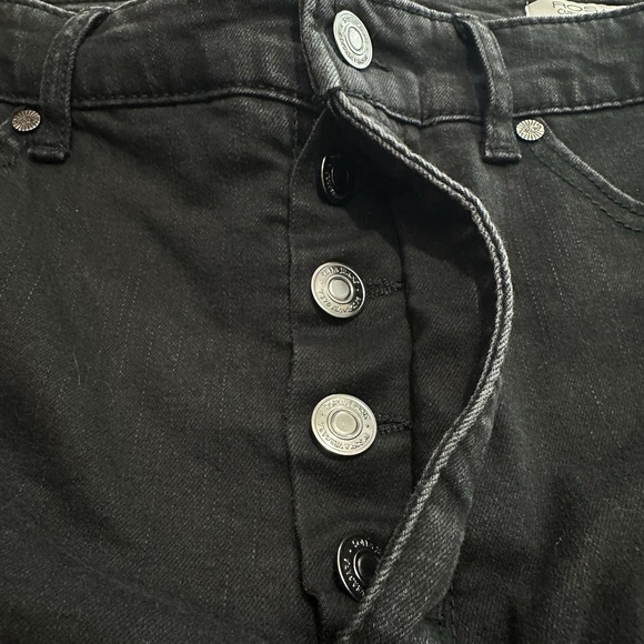 Sofia Vergara Rosa High Rise Curvy Ankle Distressed Button Jeans Black Womens 12 - Picture 9 of 11